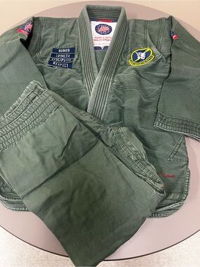 ALBINO & PRETO Olive BJJ Gi A0